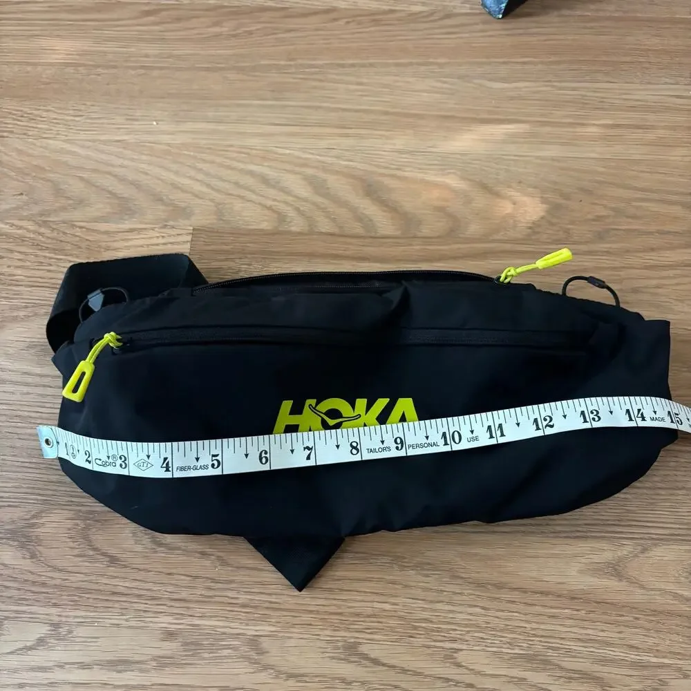 NWT Hoka Hip Pack 2.5L Black Hiking Belt Bag Fanny Bag Running